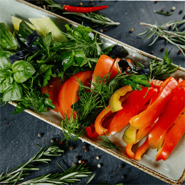 Овощная грядка томаты, перец, огурец, зелень 02608